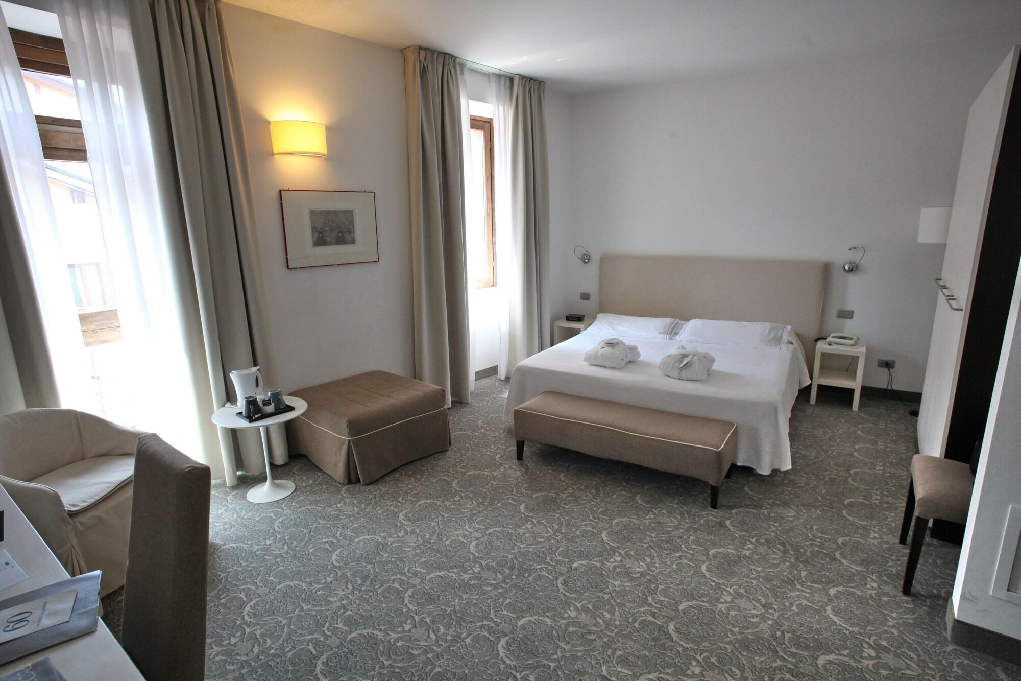 Albergo Accademia Тренто Екстер'єр фото