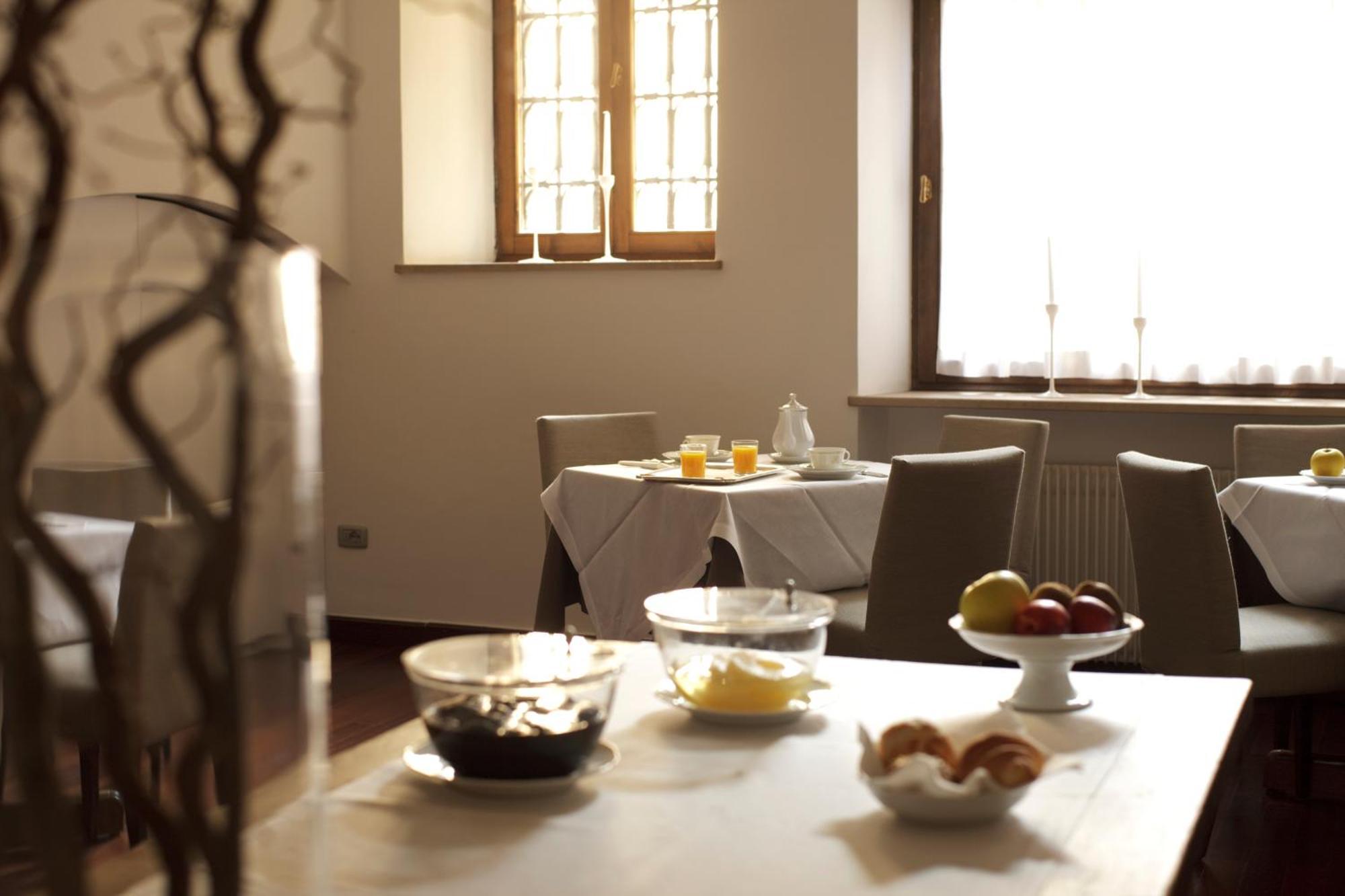 Albergo Accademia Тренто Екстер'єр фото